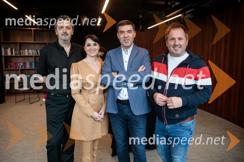  ... ;  Maruša Kobal, PR RTV Slovenija;  Mario Galunič, TV voditelj;  ... Novinarska konferenca pevke Raiven pred koncertom v Cankarjevem domu in odhodom na Pesem Evrovizije