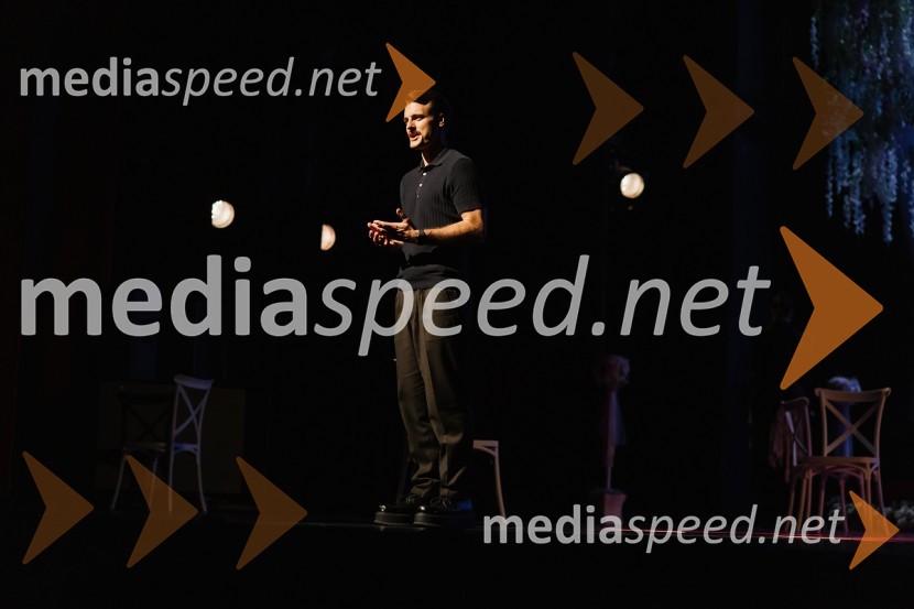  Błażej Stencel, igralecNajboljša evropska predstava, premiera v SNG Nova Gorica