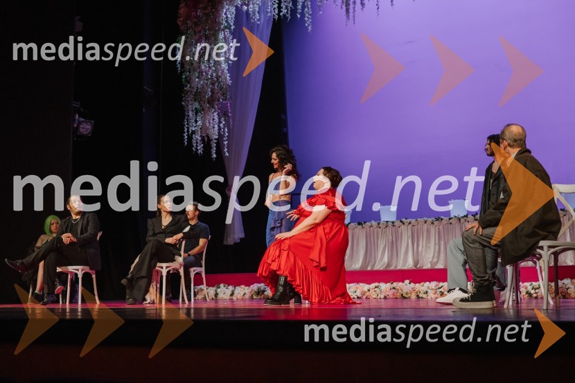  Ana Facchini, igralkaNajboljša evropska predstava, premiera v SNG Nova Gorica