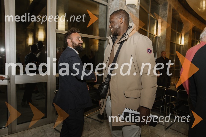  Sean Buhagiar, dramaturg;  Ibrahim Koma, igralecNajboljša evropska predstava, premiera v SNG Nova Gorica