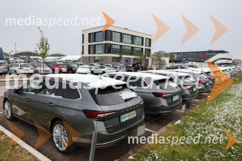 Škoda Superb, slovenska predstavitev 4. generacije