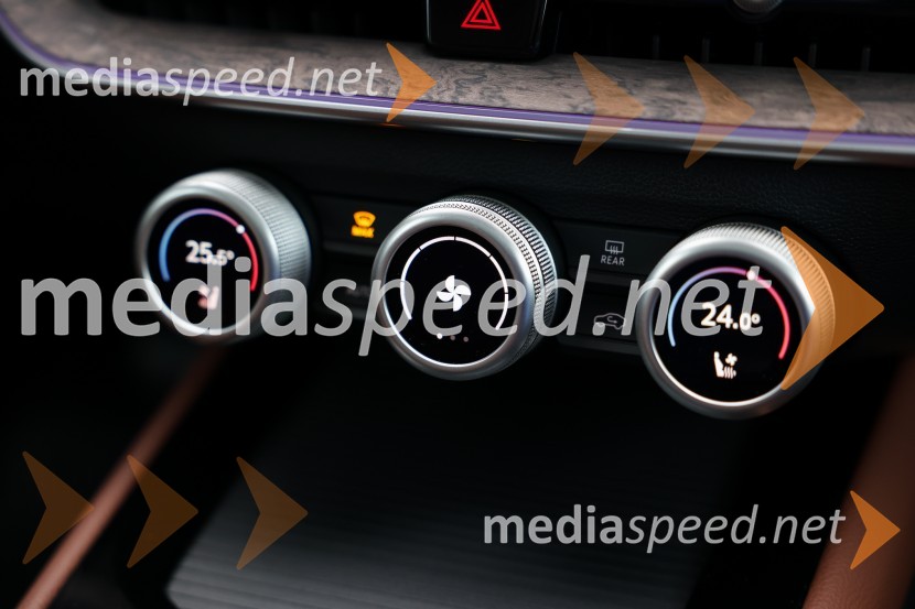 Škoda Superb, slovenska predstavitev 4. generacije