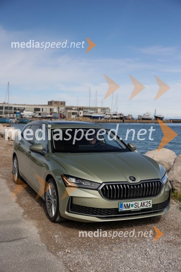 Škoda Superb, slovenska predstavitev 4. generacije