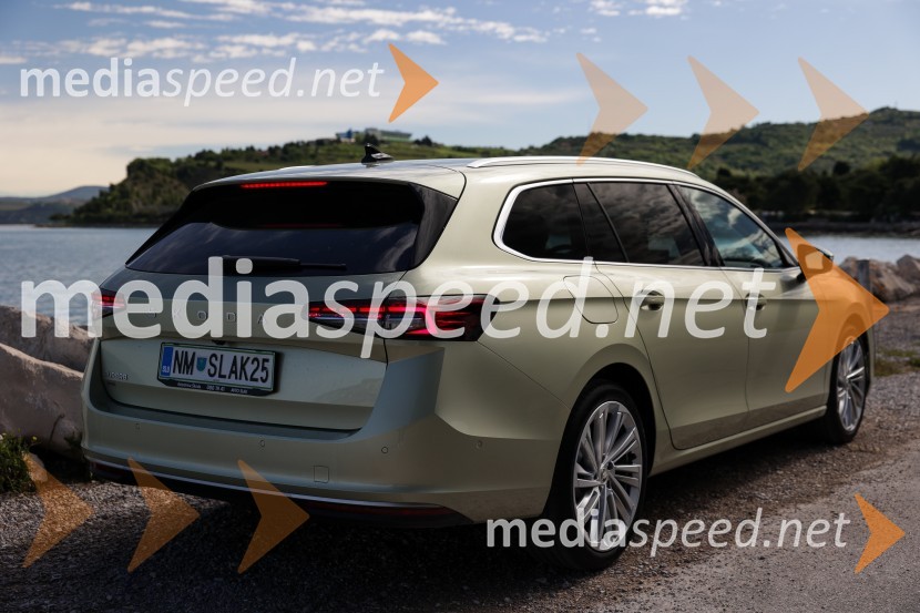 Škoda Superb, slovenska predstavitev 4. generacije