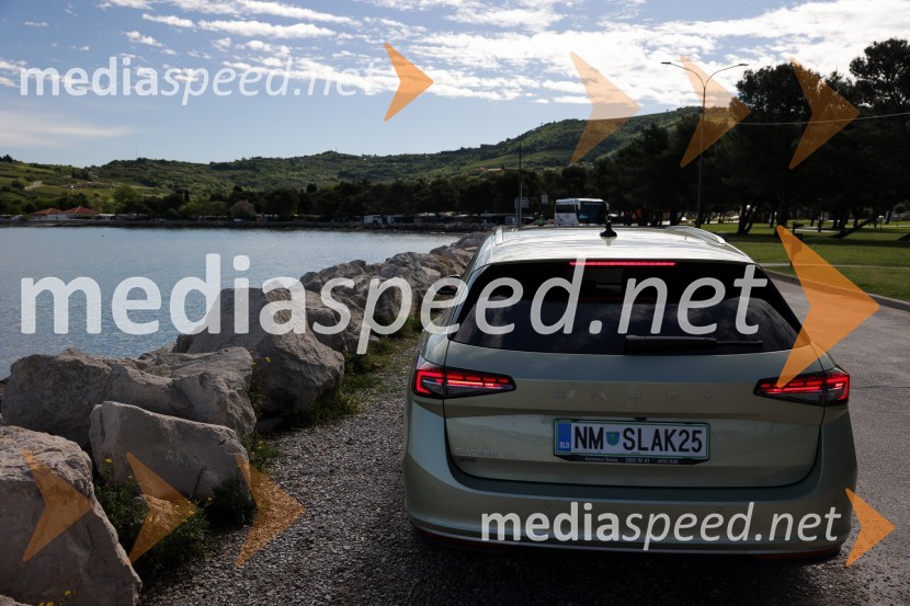 Škoda Superb, slovenska predstavitev 4. generacije