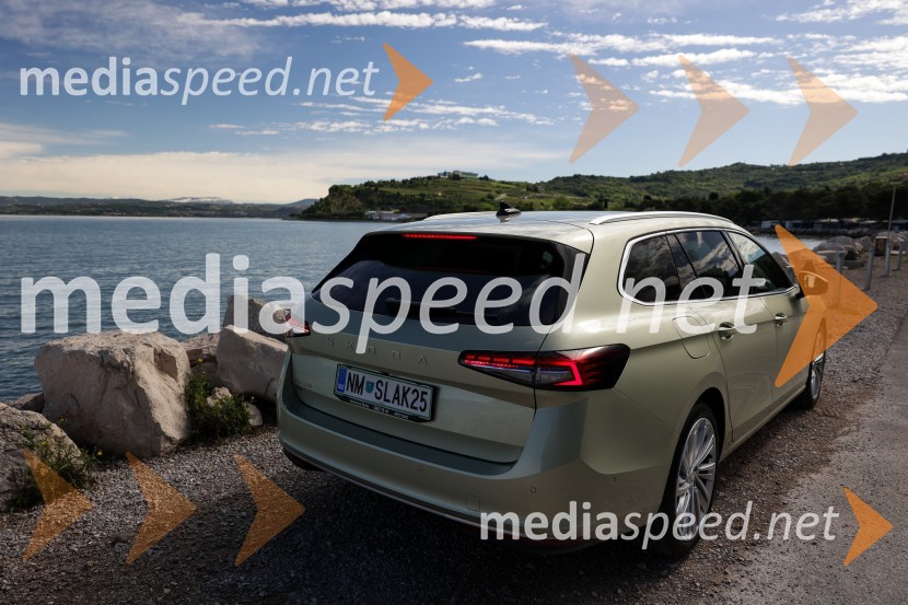 Škoda Superb, slovenska predstavitev 4. generacije