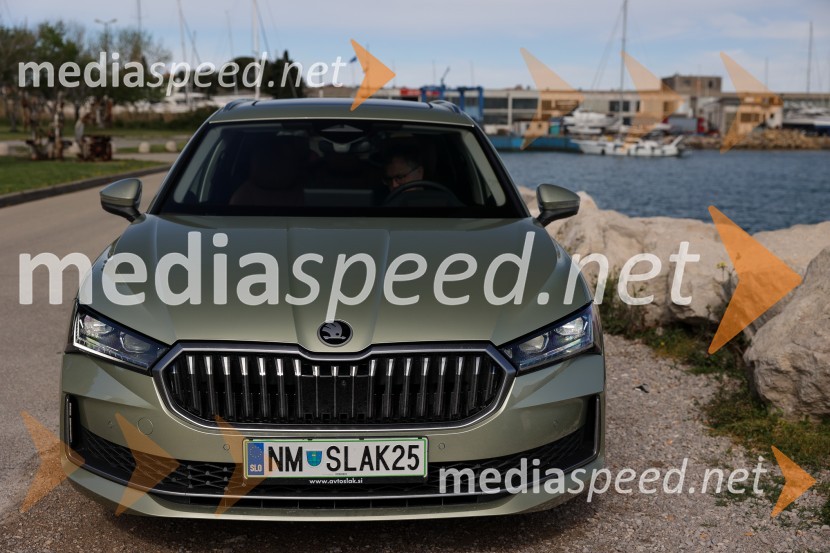 Škoda Superb, slovenska predstavitev 4. generacije