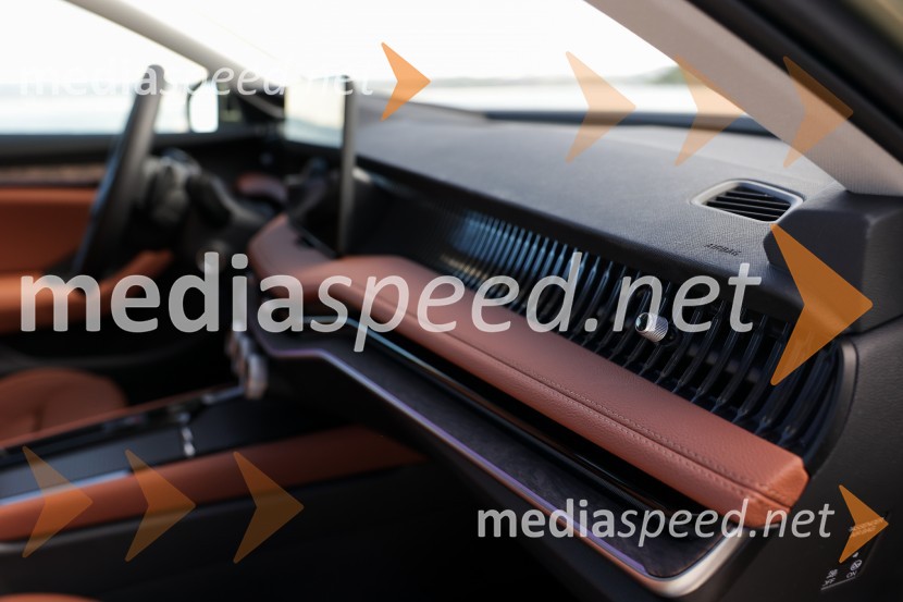 Škoda Superb, slovenska predstavitev 4. generacije