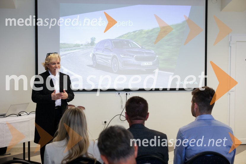 Škoda Superb, slovenska predstavitev 4. generacije