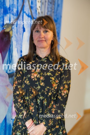  Barbara Kastelec, akademska slikarkaOdprtje razstave Barbare Kastelec: Gobe, hrana bogov v Generali galeriji