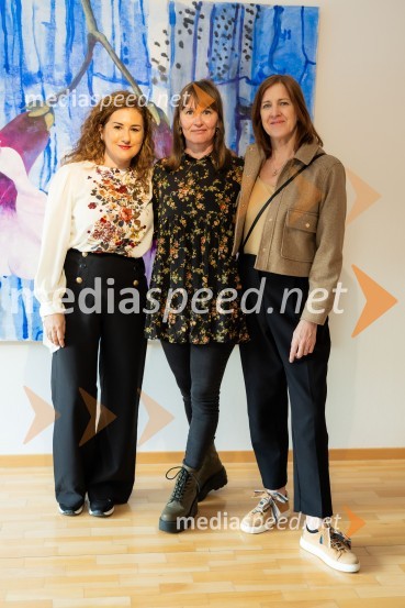   Svetlana Almaš, vodja marketinga in komunikacij zavarovalnice Generali;  Barbara Kastelec, akademska slikarka;  Mateja Prinčič, vodja odnosov z javnostmi, GeneraliOdprtje razstave Barbare Kastelec: Gobe, hrana bogov v Generali galeriji