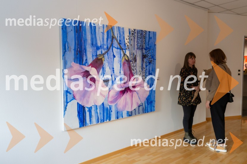  Barbara Kastelec, akademska slikarkaOdprtje razstave Barbare Kastelec: Gobe, hrana bogov v Generali galeriji