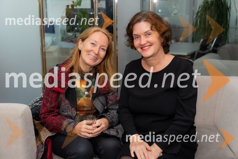  Mojca  Lampič;  Petra  Bizilj Silva, kustosinja Generali galerijeOdprtje razstave Barbare Kastelec: Gobe, hrana bogov v Generali galeriji