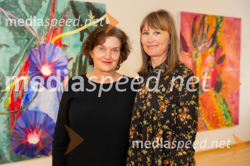  Petra  Bizilj Silva, kustosinja Generali galerije;  Barbara Kastelec, akademska slikarkaOdprtje razstave Barbare Kastelec: Gobe, hrana bogov v Generali galeriji