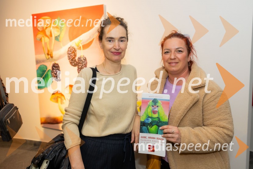  Petra Govc, igralka;  ... Odprtje razstave Barbare Kastelec: Gobe, hrana bogov v Generali galeriji