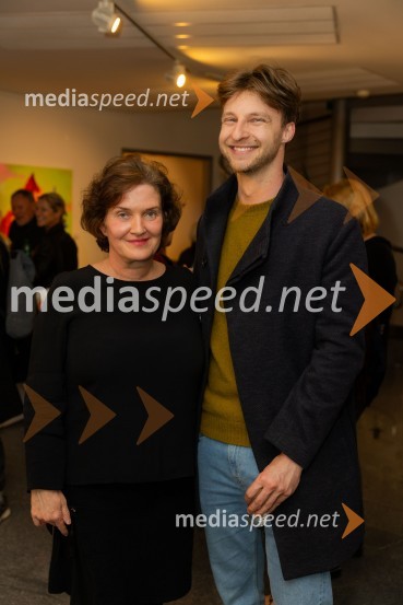  Petra  Bizilj Silva, kustosinja Generali galerije;  Patrik Dvorščak, umetnikOdprtje razstave Barbare Kastelec: Gobe, hrana bogov v Generali galeriji