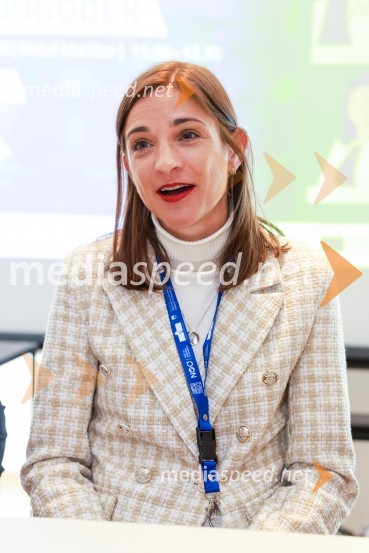 dr. Valentina Franca, strokovnjakinja za področje delovnega pravaTOP dogodek v okviru 11. karierne tržnice Univerze v Mariboru