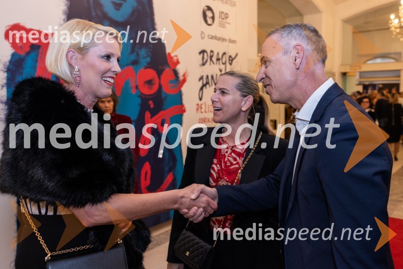  Petra Juvančič, izvršna direktorica, Združenje Manager;  Patricia  Koren Vilčnik, marketing, Press Clipping;  Boštjan Vilčnik, direktor, podjetje Press ClippingManagerski večer v SNG Maribor