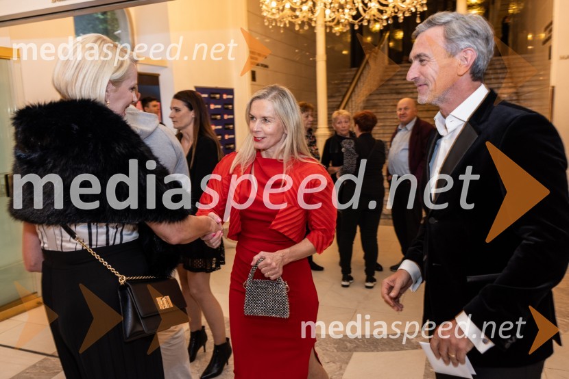  Petra Juvančič, izvršna direktorica, Združenje Manager;  Alenka  Lukić, prof. za oblikovanje na Srednji šoli za oblikovanje MB;  Marko Lukić, lastnik in direktor družbe Lumar IGManagerski večer v SNG Maribor