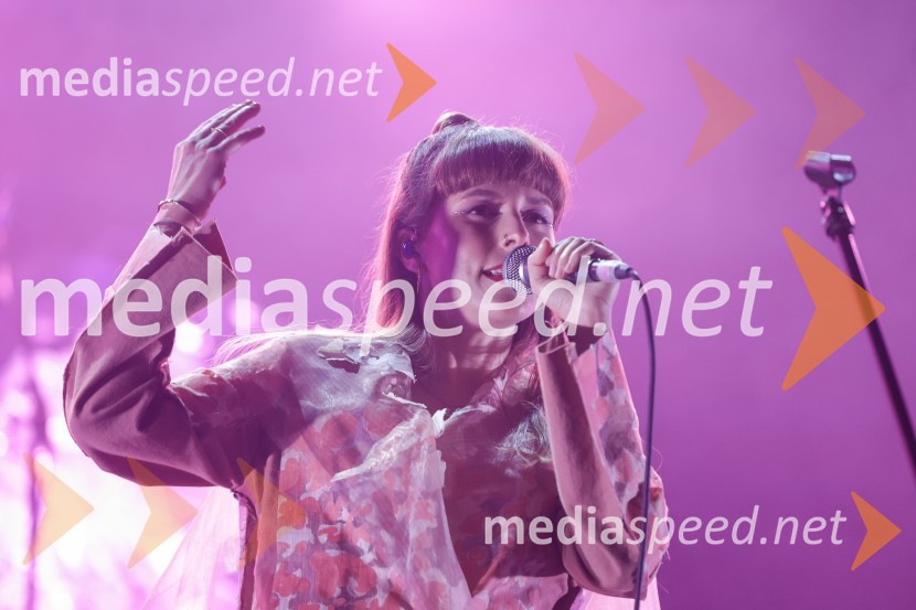  Saša Vipotnik, pevka, AKA NeomiKoncert zasedbe AKA Neomi v Kino Šiška