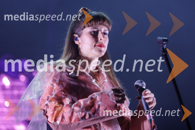  Saša Vipotnik, pevka, AKA NeomiKoncert zasedbe AKA Neomi v Kino Šiška