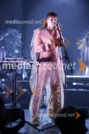  Saša Vipotnik, pevka, AKA NeomiKoncert zasedbe AKA Neomi v Kino Šiška