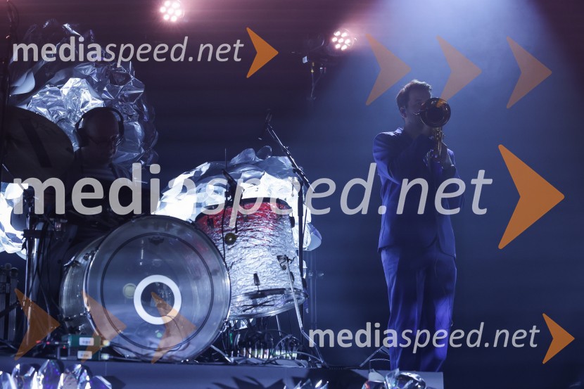 Koncert zasedbe AKA Neomi v Kino Šiška