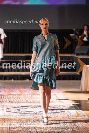  Anita Švajger, 1. spremljevalka World Top Model Slovenija 2023Modna revija oblikovalcev zadruge Zoofa, Kdo kroji prihodnost