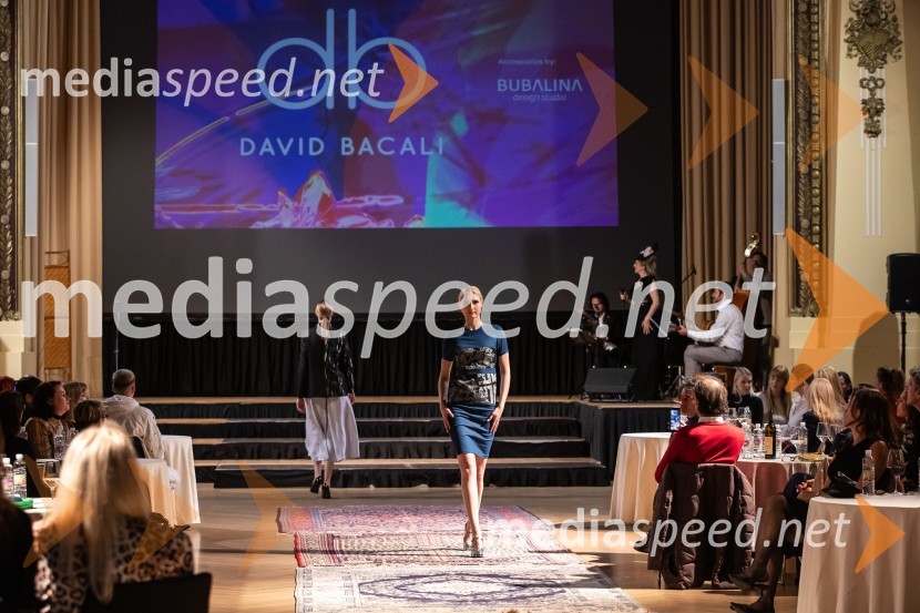  Anita Švajger, 1. spremljevalka World Top Model Slovenija 2023Modna revija oblikovalcev zadruge Zoofa, Kdo kroji prihodnost