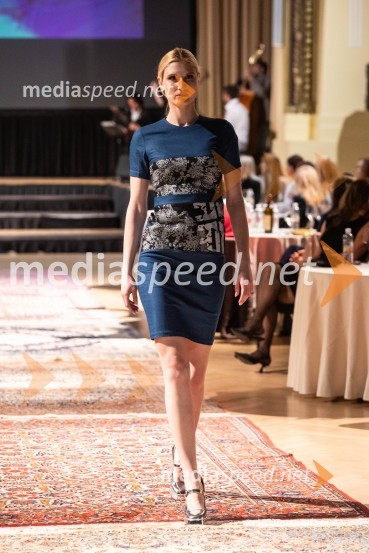  Anita Švajger, 1. spremljevalka World Top Model Slovenija 2023Modna revija oblikovalcev zadruge Zoofa, Kdo kroji prihodnost