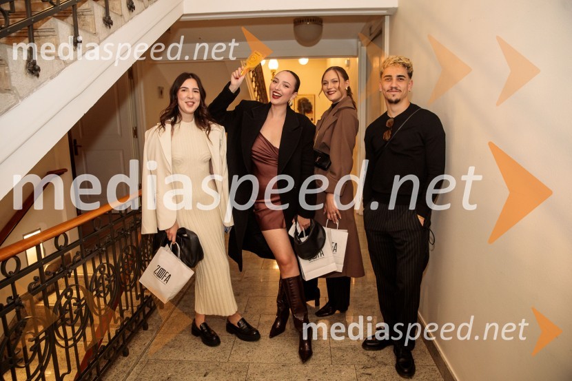  ... ;  Tiana Memon, model;  Nina  Kolar;  Dejan DošenovićModna revija oblikovalcev zadruge Zoofa, Kdo kroji prihodnost