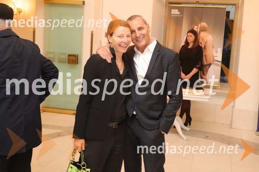  Nataša Matjašec Rošker, igralka;  Danilo Rošker, direktor SNG MariborPrizori iz zakonskega življenja, premiera drame SNG Maribor