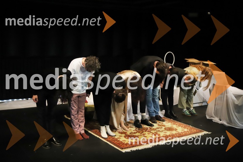 Prizori iz zakonskega življenja, premiera drame SNG Maribor