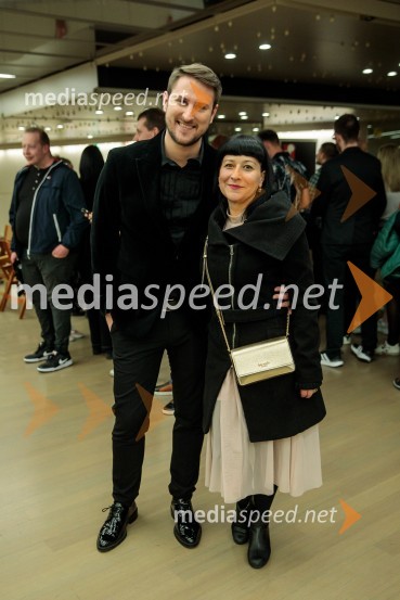  Gregor Ravnik, pevec;  Aja Kobe, igralkaRaiven s koncertom v Cankarjevem domu obeležila 10 let delovanja