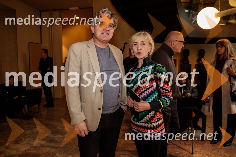 Premiera drame Teci, Maša, teci v MGL