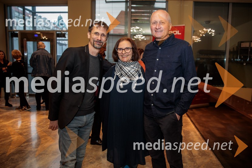  ... ;  ... ;  Blaž Lukan, kritik, dramaturgPremiera drame Teci, Maša, teci v MGL