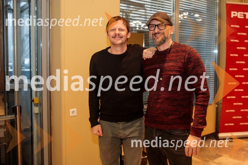 Premiera drame Teci, Maša, teci v MGL