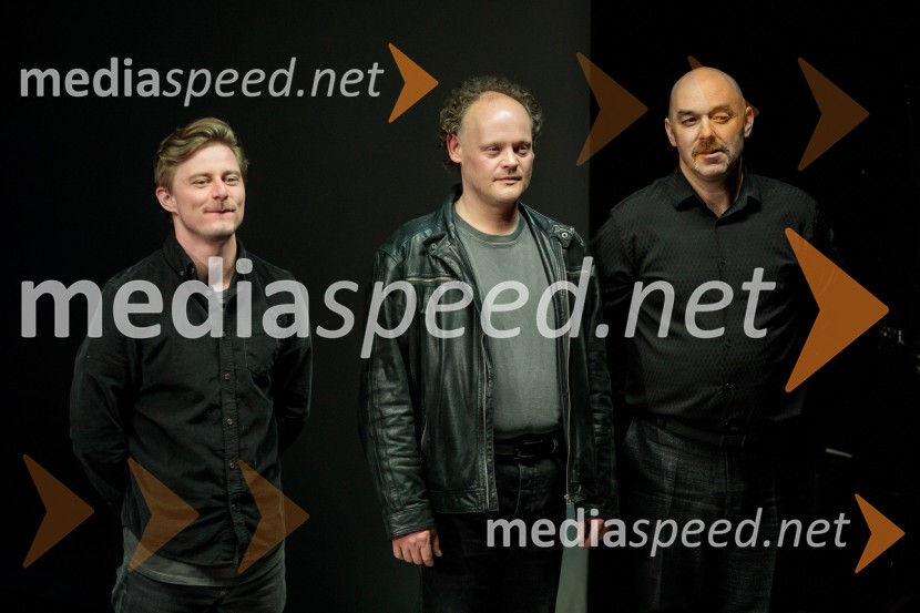  Jure Rajšp, igralec;  Gašper Jarni, igralec;  Gaber K. Trseglav, igralecPremiera drame Teci, Maša, teci v MGL