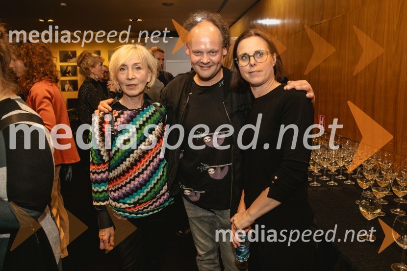  ... ;  Gašper Jarni, igralec;  Petra Hrastar, MGLPremiera drame Teci, Maša, teci v MGL