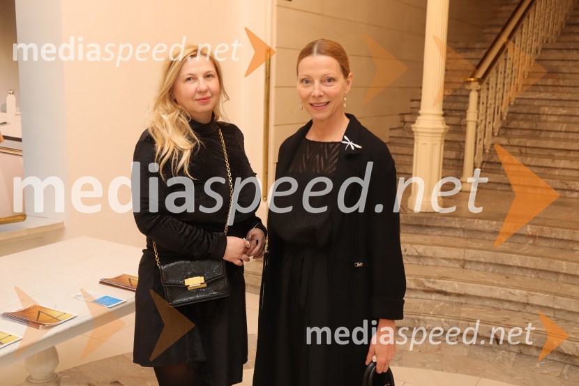  Natalija Popovski;  Nataša Matjašec Rošker, igralkaAmadeus, premiera drame v SNG Maribor