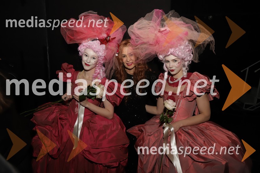  ... ;  Marita Ćopo, kostumografinja;  ... Amadeus, premiera drame v SNG Maribor