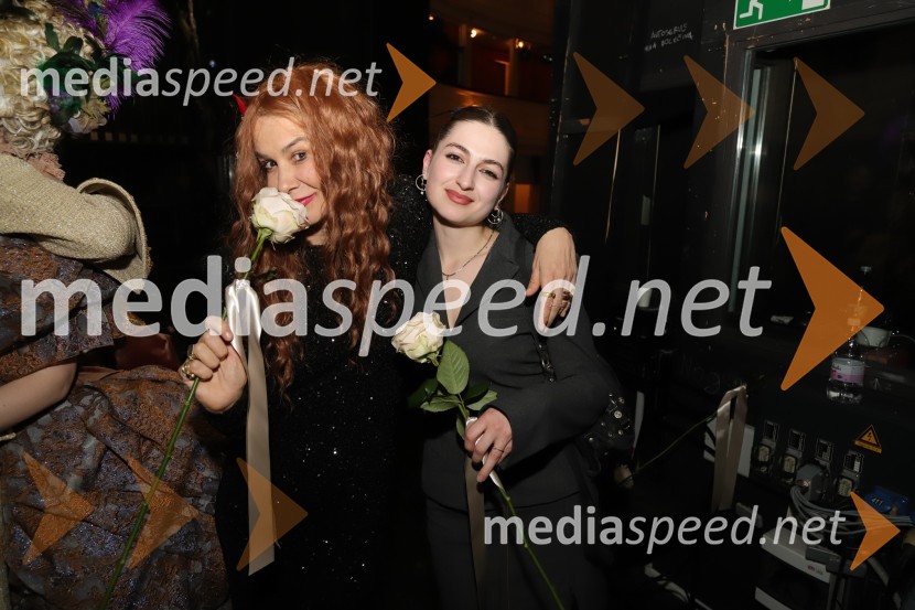  Marita Ćopo, kostumografinja;  Mia Popovska, kostumografinjaAmadeus, premiera drame v SNG Maribor