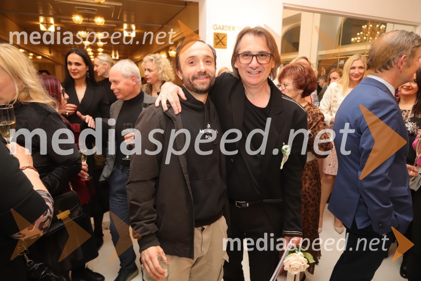  Nejc Ropret, igralec;  Aleksandar  Popovski, režiser, umetniški direktor Drame SNG MariborAmadeus, premiera drame v SNG Maribor