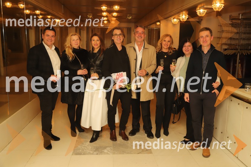  ... ;  Natalija Popovski;  ... ;  Aleksandar  Popovski, režiser, umetniški direktor Drame SNG Maribor;  ... ;  ... ;  ... ;  ... Amadeus, premiera drame v SNG Maribor