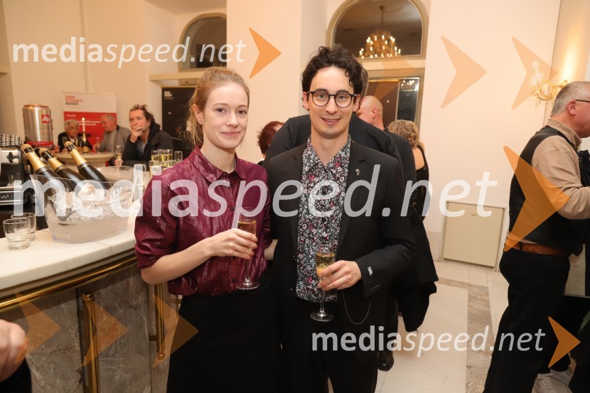  Julija Klavžar, igralka;  Žan Koprivnik, igralecAmadeus, premiera drame v SNG Maribor