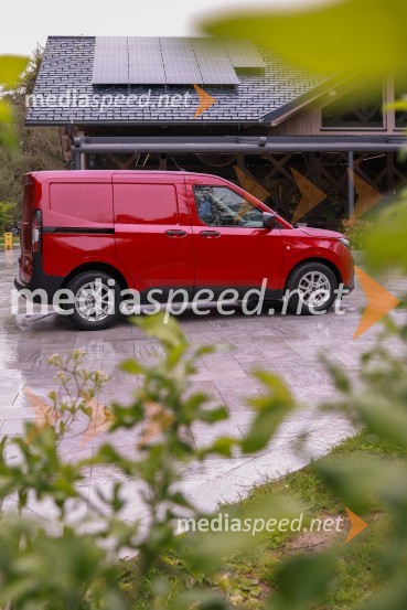 Novi Ford Tourneo in Transit Courier, predstavitev