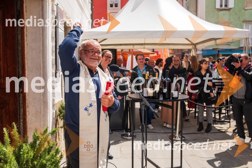  Janez Kobal, duhovnikOrange Wine Festival Izola 2024