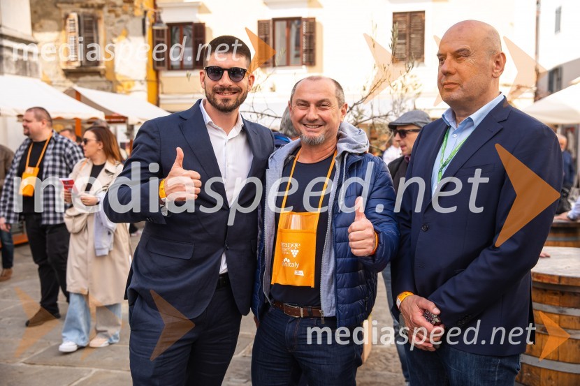  Matej Zaro, Zaro wines;  Gašpar Gašpar  Mišič, poslovnež in politik;  Sašo Dravinec, organizator Orange wine IzolaOrange Wine Festival Izola 2024