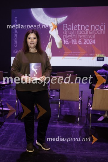  Teja Pelko, novinarka, Svet24Novinarska konferenca ob 2. mednarodnem festivalu Baletne noči