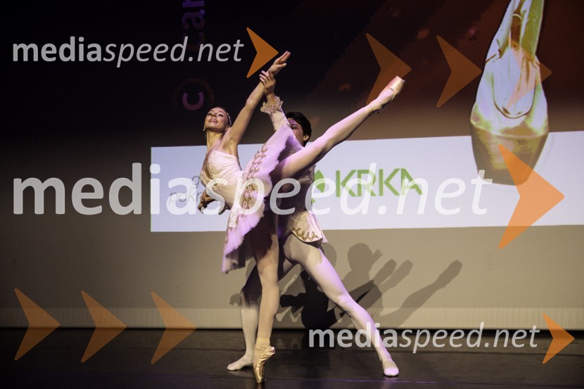  Nina Noč, balerina;  Yujin Muraishi, baletnikNovinarska konferenca ob 2. mednarodnem festivalu Baletne noči